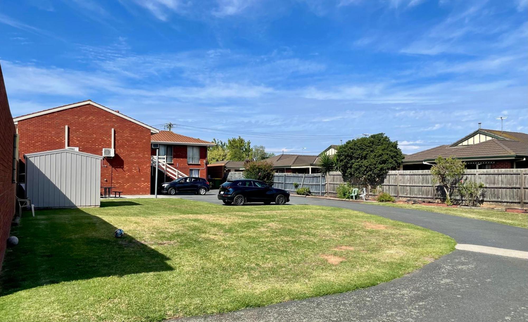 Werribee Motel And Apartments Exteriör bild