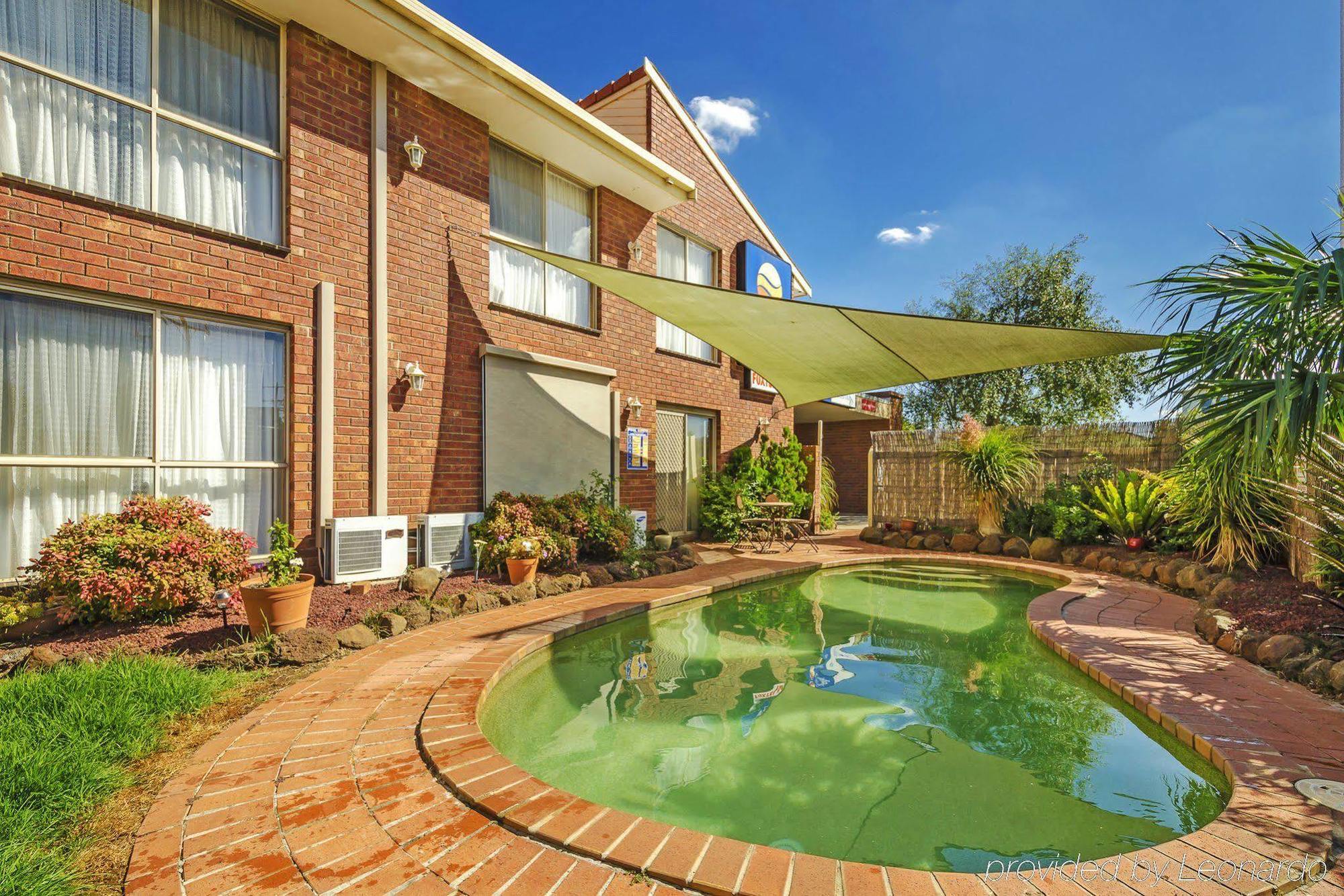 Werribee Motel And Apartments Exteriör bild