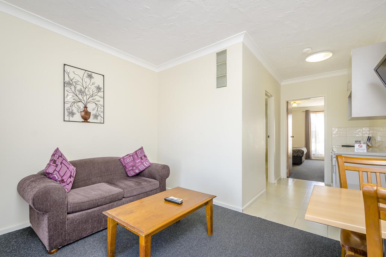 Werribee Motel And Apartments Exteriör bild