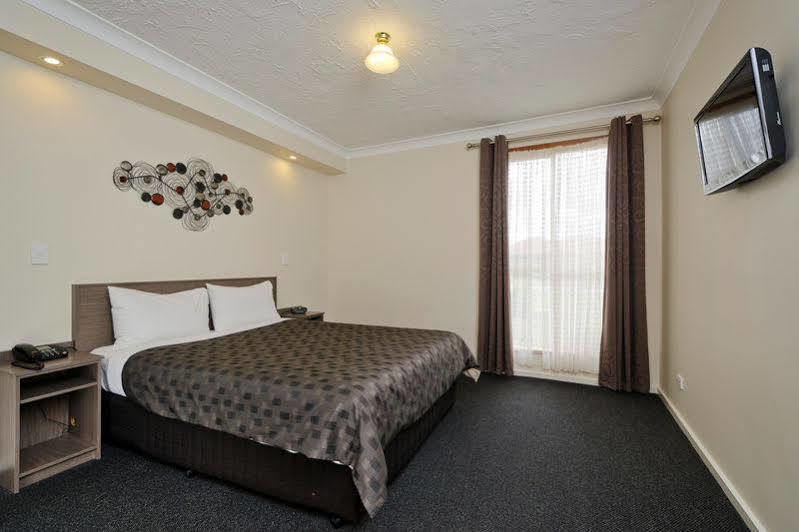 Werribee Motel And Apartments Exteriör bild